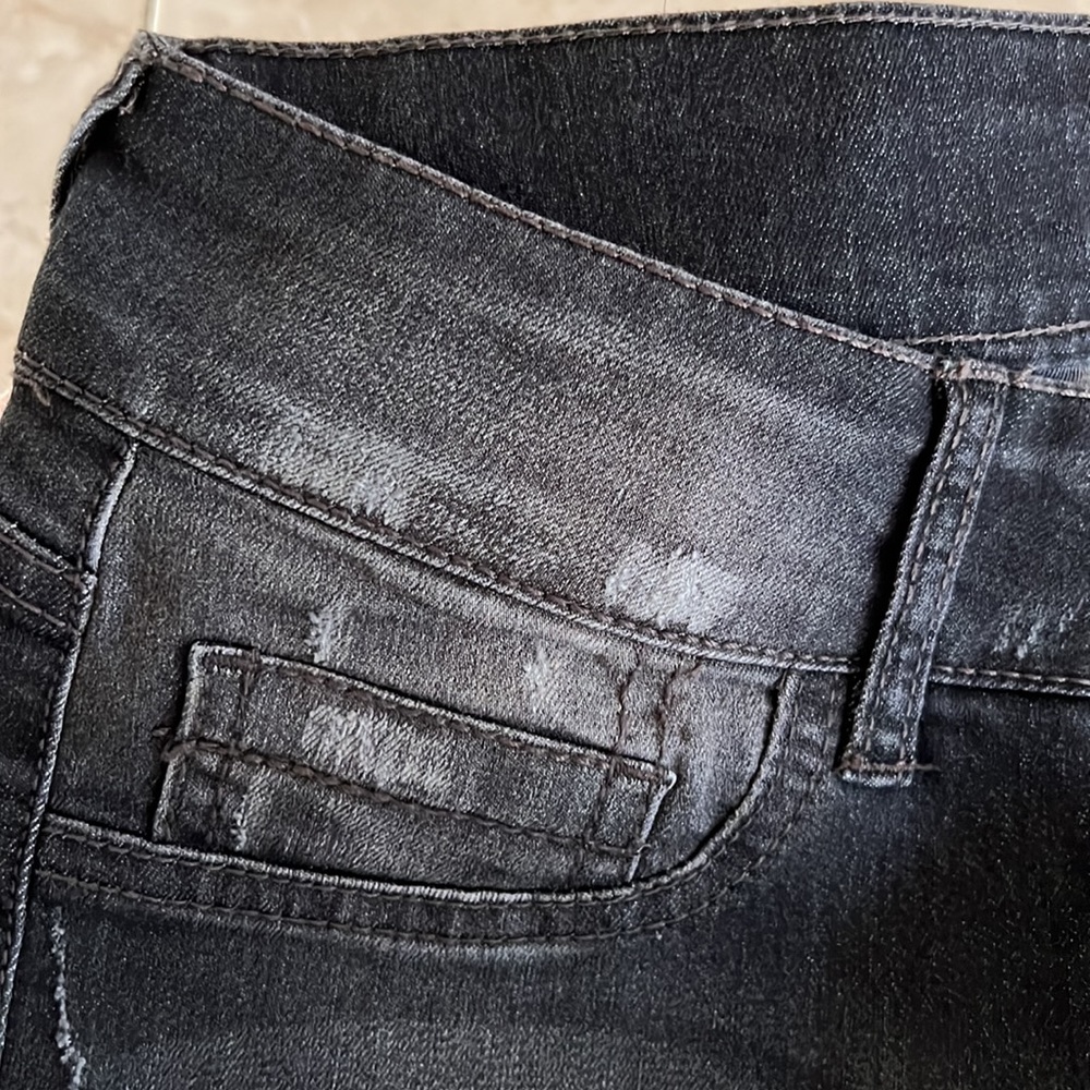 Bongo Skinny Jeans, Black, Size 3 - Picture 7 of 9